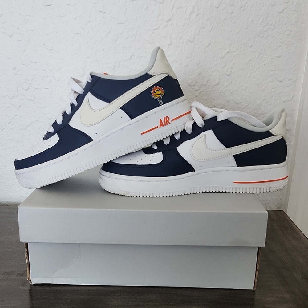 Nike AIR FORCE 1 Color Changing Sneakers